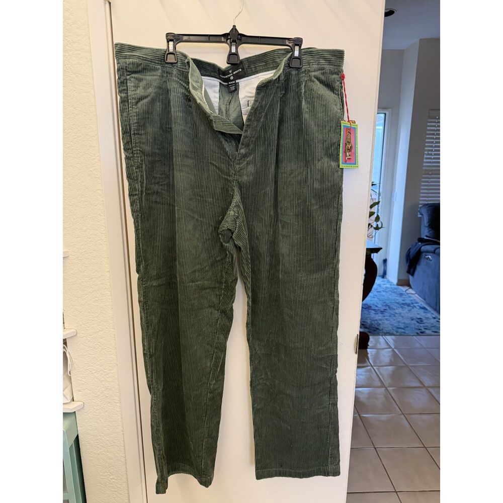 NWT Houston White green Corduroy pants